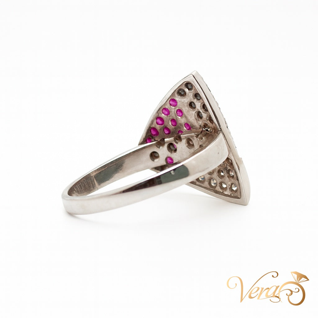 14K White Gold Trilliant Cut Ring with Cubic Zirconia (CZ), Size 7.25, 3.2g