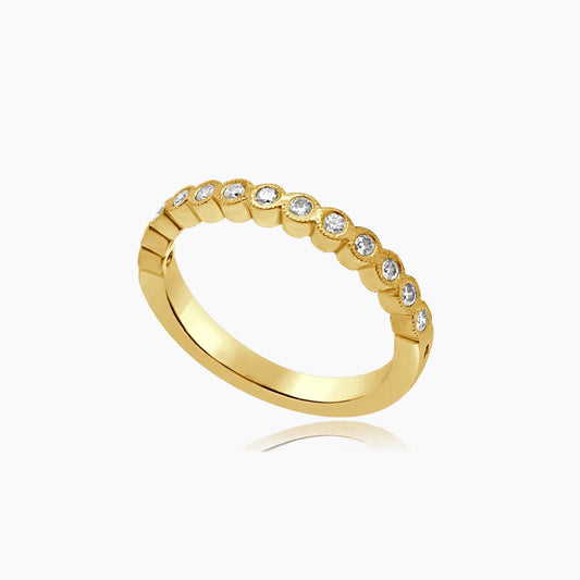 18K Yellow Gold Women's Ring with Natural Diamonds, Size 6.5