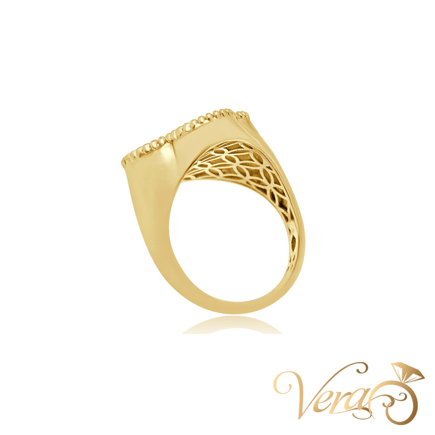 14K YG Clover Ring Mother of Pearl, Size 8.5, 6.4g