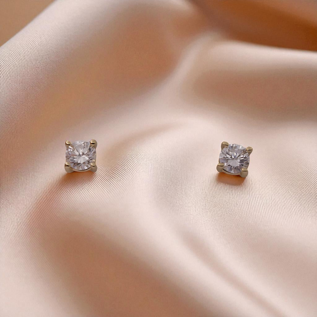 14K YG - 1.1g - LD - Earrings - 0.5400 ct -