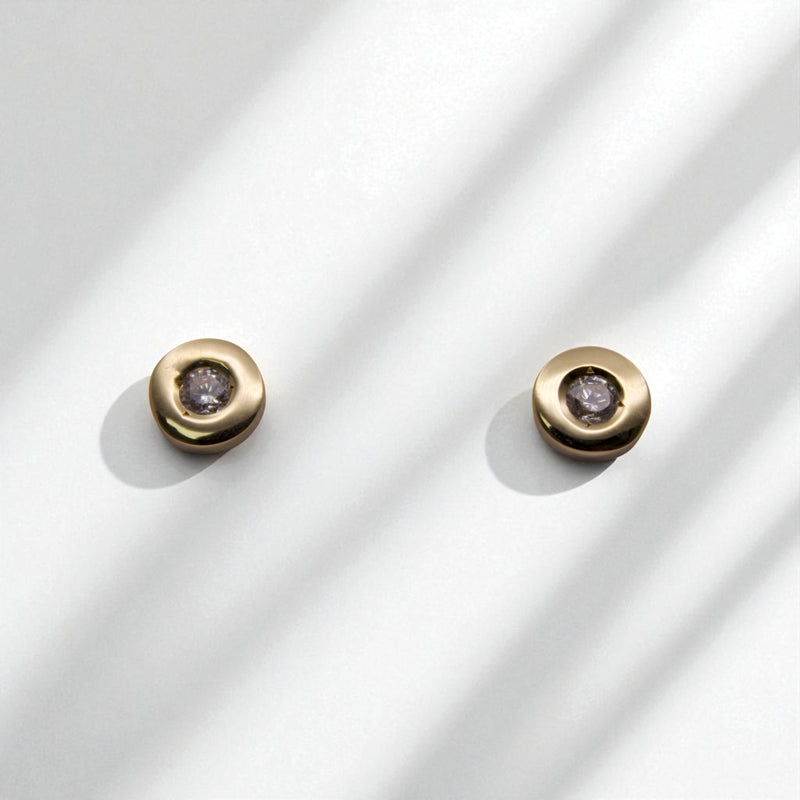 14K Yellow Gold Circle Cubic Zirconia Earrings