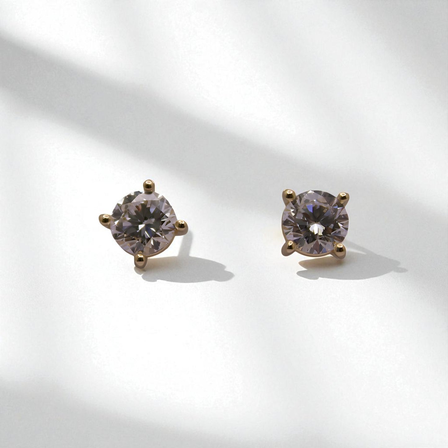 14K YG - 1.2g - LD - Earrings - 1.0400 ct -