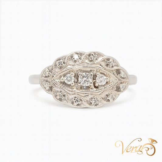 14K WG - 3.4g - NAT - Ring - 7.75 sz 0.25 ct - Diamond Cluster