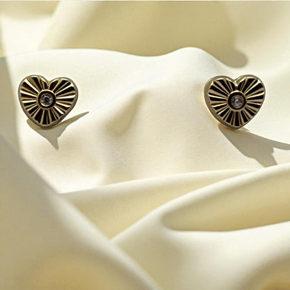 14K YG Heart Burst Cubic Zirconia Earrings