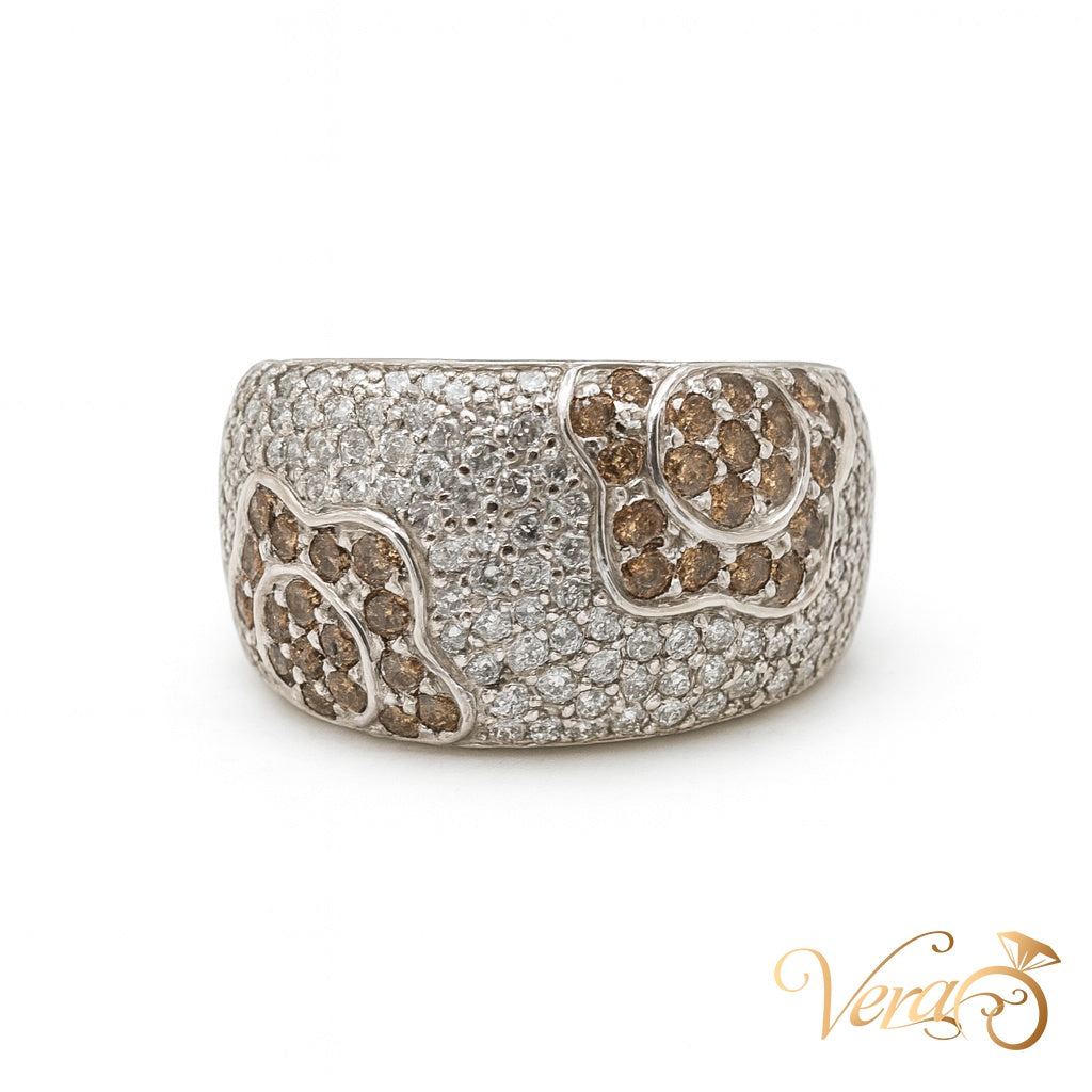 18K White Gold Pavé Diamond Floral Band Ring with 3.00 ct Natural Diamonds, Size 8.25, 11.38g - Vera Jewelry in Miami