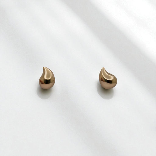 14K YG Teardrop Earrings