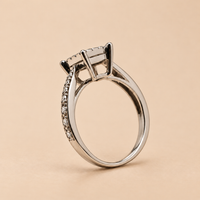 10K WG Women Ring 0.18 ct NAT, Size 5.25, 2.0g